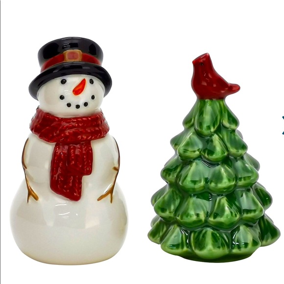 St. Nicholas Square Other - NWT Snowman Salt & Pepper Shaker Set
